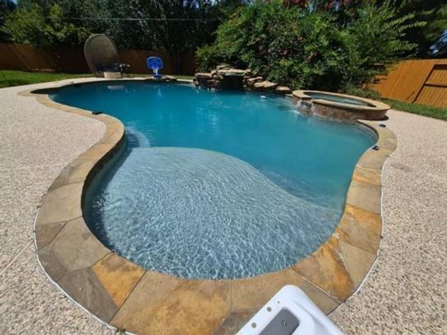 422 Spring Lakes Drive NE, Spring, TX 77373