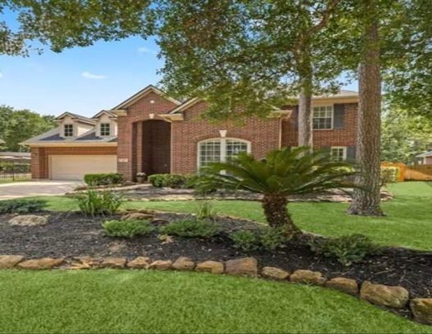 422 Spring Lakes Drive NE, Spring, TX 77373