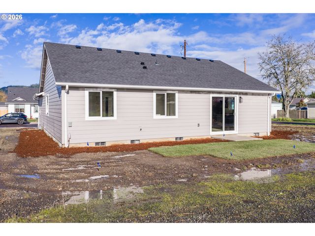 4435 KNOTTY PINE Ct, Sweet Home, OR 97386