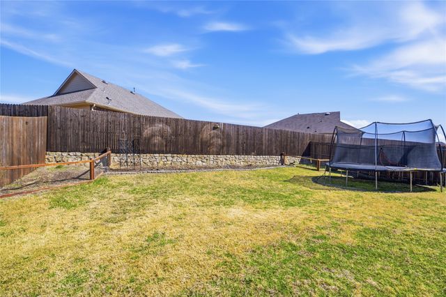 2422 Lemco Drive, Forney, TX 75126