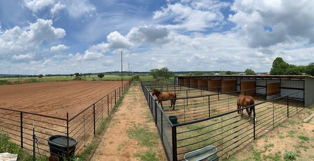 20B Frost Lane 20B, Mineral Wells, TX 76067