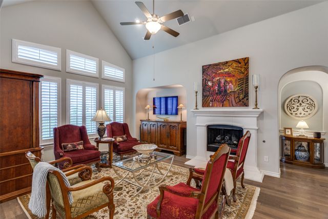 9724 Mountain Laurel Trail, Fort Worth, TX 76036