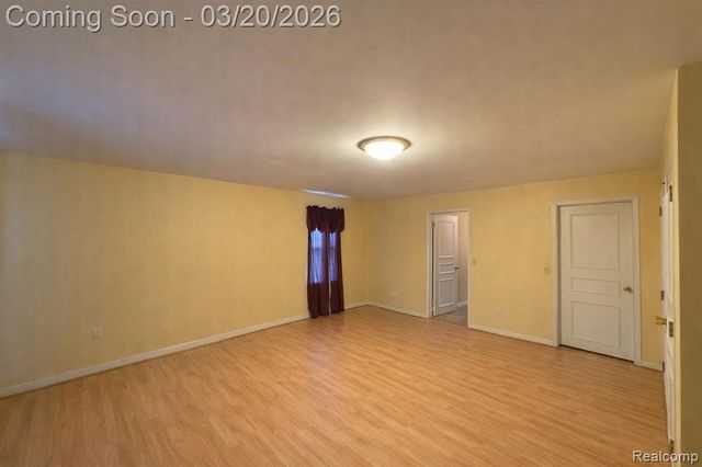 5045 Forestdale Drive, West Bloomfield, MI 48322