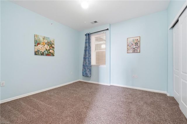 5201 Nuthall Dr Unit 301, Virginia Beach, VA 23455