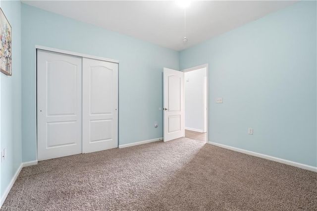 5201 Nuthall Dr Unit 301, Virginia Beach, VA 23455