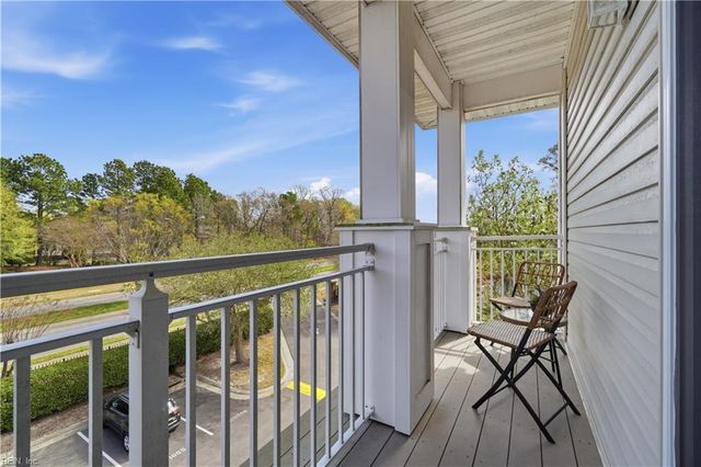 5201 Nuthall Dr Unit 301, Virginia Beach, VA 23455