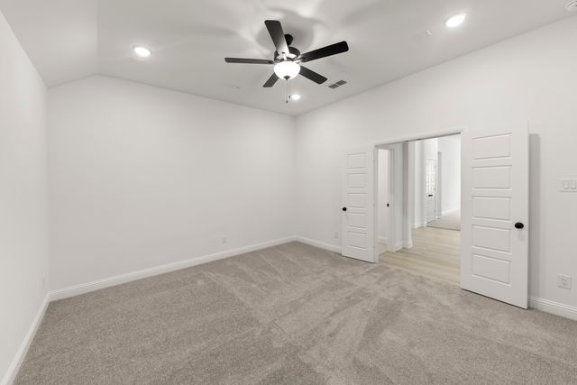 3809 Maize Avenue, Heartland, TX 75114