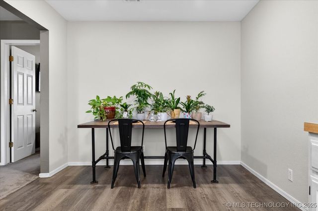 5209 Nowata Road B203, Bartlesville, OK 74006