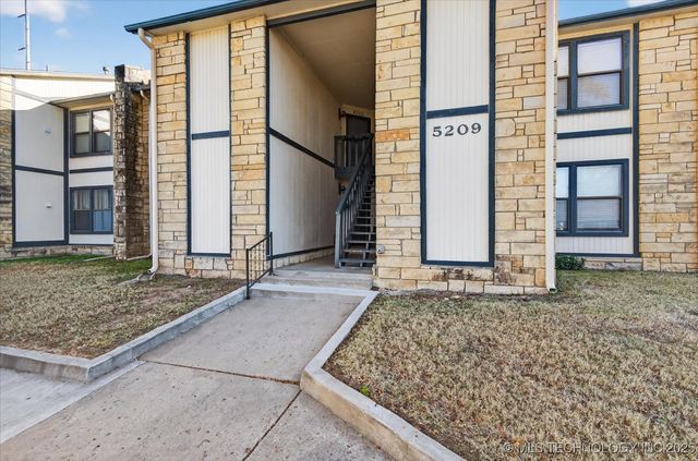 5209 Nowata Road B203, Bartlesville, OK 74006