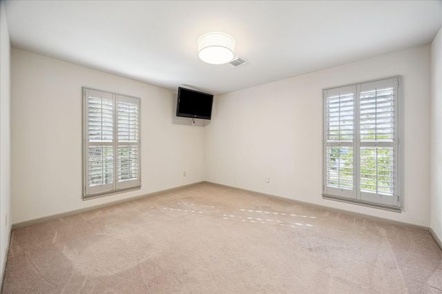 5 Lochtyne Circle, Houston, TX 77024