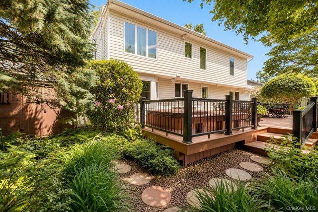 14 Kristi Lane, Lake Grove, NY 11755