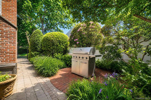 14 Kristi Lane, Lake Grove, NY 11755