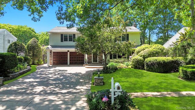 14 Kristi Lane, Lake Grove, NY 11755