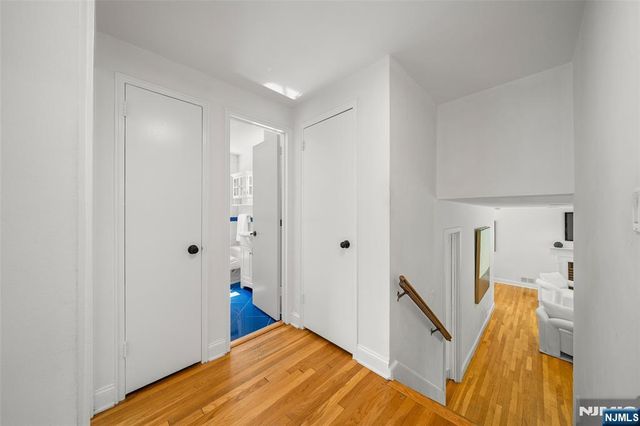 14 Greenway Court, Closter, NJ 07624
