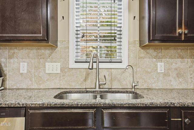 479 Wedgefield Drive, Raeford, NC 28376