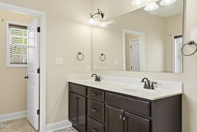 479 Wedgefield Drive, Raeford, NC 28376