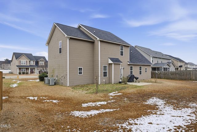 479 Wedgefield Drive, Raeford, NC 28376