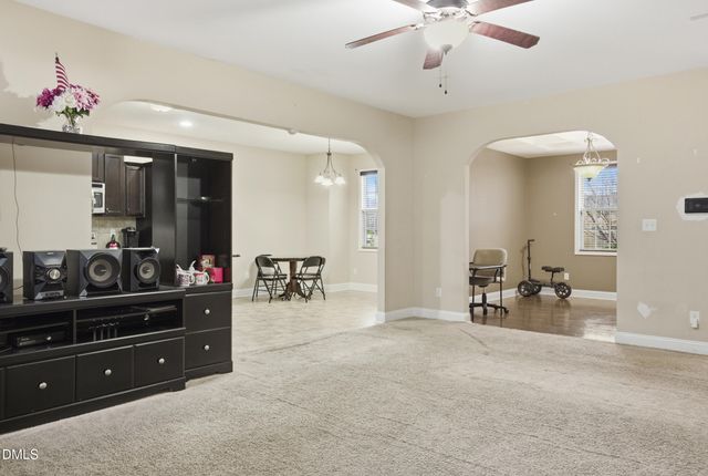 479 Wedgefield Drive, Raeford, NC 28376