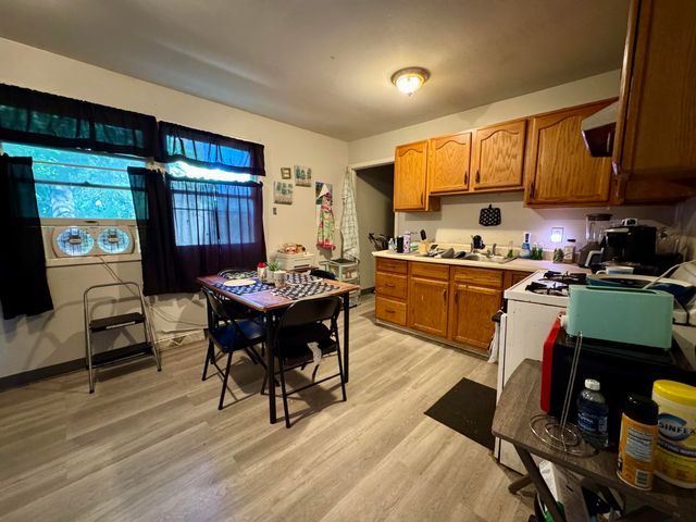 1975 Clinton Street, Muskegon City, MI 49442