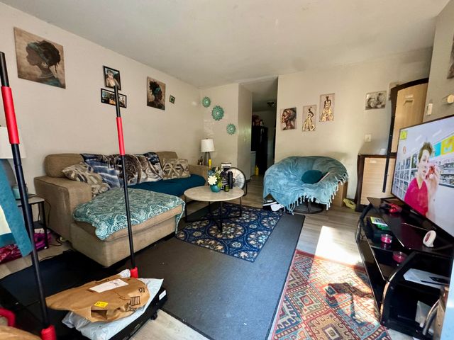 1975 Clinton Street, Muskegon City, MI 49442