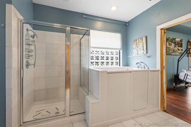 383 Bridlewood Drive, Durant, OK 73449