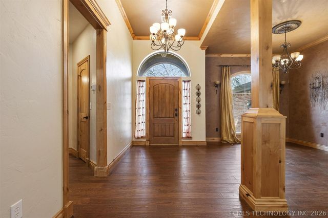 383 Bridlewood Drive, Durant, OK 73449