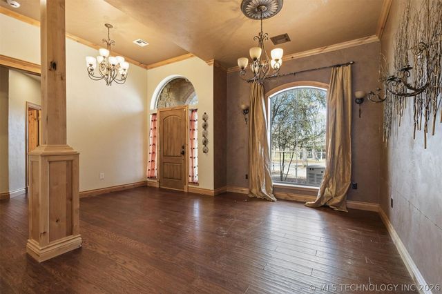 383 Bridlewood Drive, Durant, OK 73449