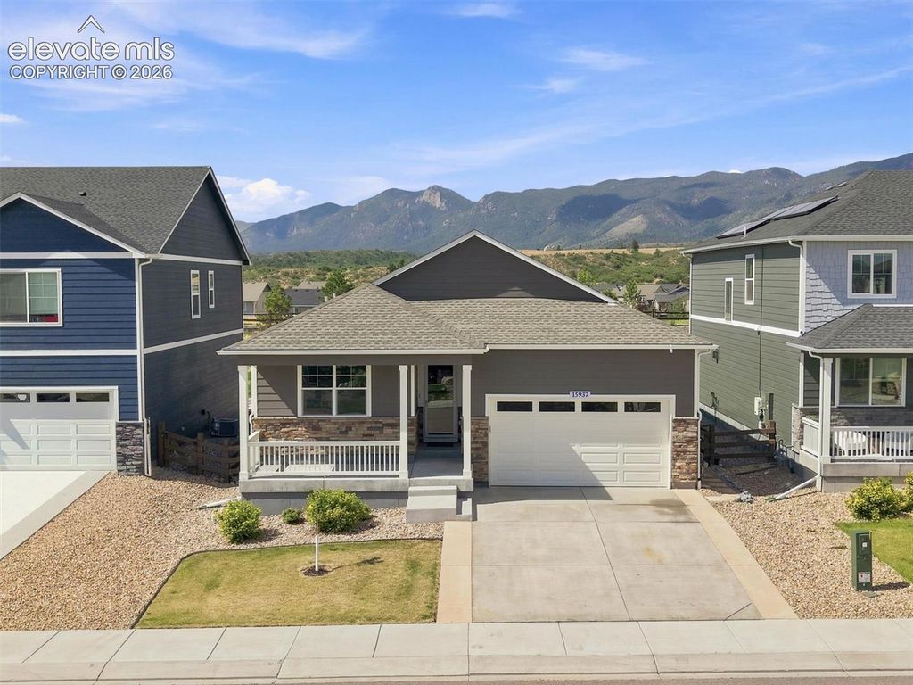 15937 Little Bluestem Road, Monument, CO 80132 — exterior