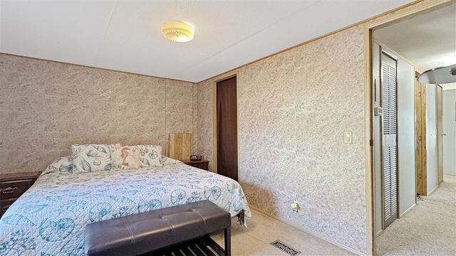 9372 Lakeview Drive, Cadillac, MI 49601