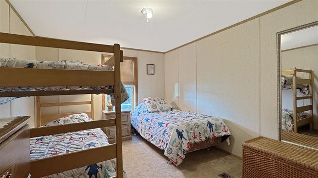 9372 Lakeview Drive, Cadillac, MI 49601