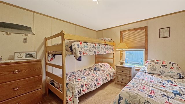 9372 Lakeview Drive, Cadillac, MI 49601