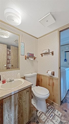 9372 Lakeview Drive, Cadillac, MI 49601