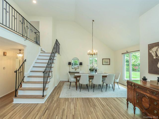 149 Chestnut Road, Manhasset, NY 11030