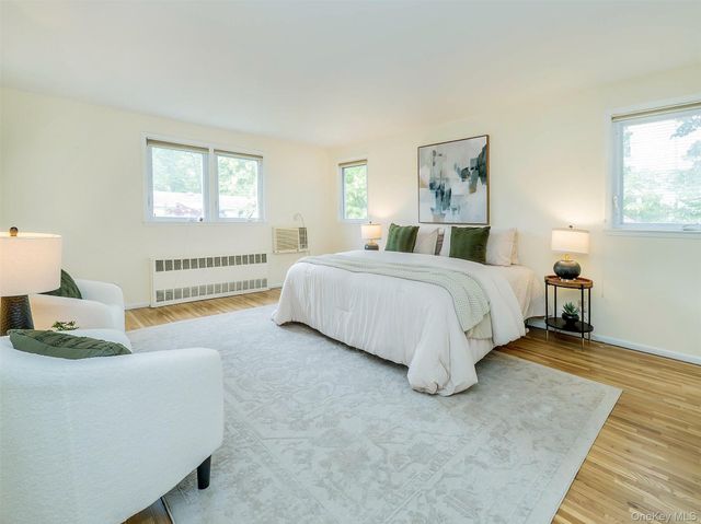 149 Chestnut Road, Manhasset, NY 11030