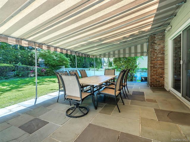 149 Chestnut Road, Manhasset, NY 11030