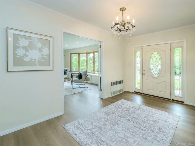 149 Chestnut Road, Manhasset, NY 11030