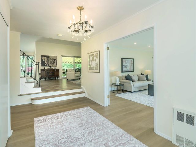 149 Chestnut Road, Manhasset, NY 11030