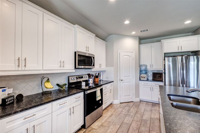 1408 Eagle Nest Drive, Pelican Bay, TX 76020