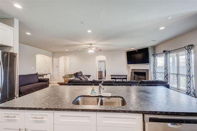 1408 Eagle Nest Drive, Pelican Bay, TX 76020