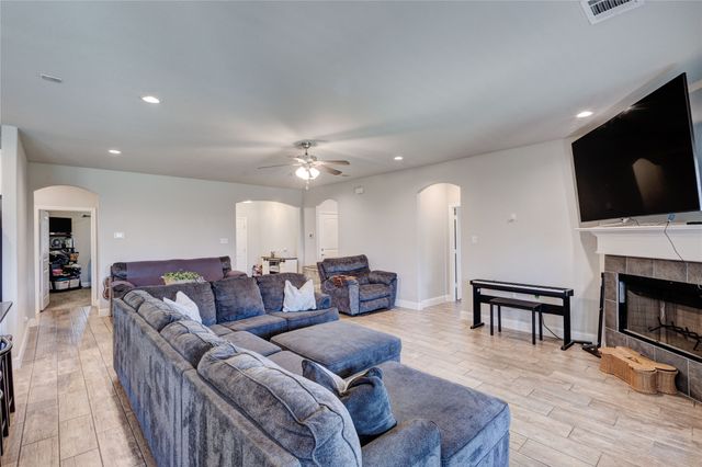 1408 Eagle Nest Drive, Pelican Bay, TX 76020