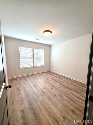 9592 Dakota Drive, Pike Road, AL 36064