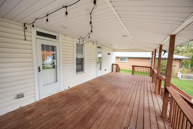 251 Lincoln Avenue, Mount Gilead, OH 43338