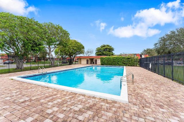 3742 Victoria Drive, West Palm Beach, FL 33406