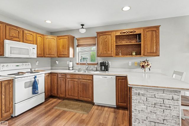 12525 Metcalf Road, Emmett, MI 48022