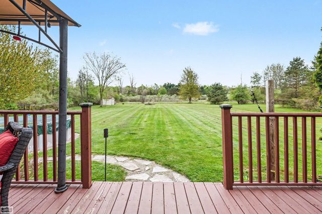 12525 Metcalf Road, Emmett, MI 48022