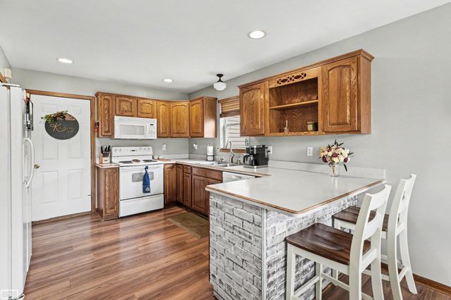 12525 Metcalf Road, Emmett, MI 48022