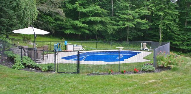 213 Waterhole Road, East Hampton, CT 06424