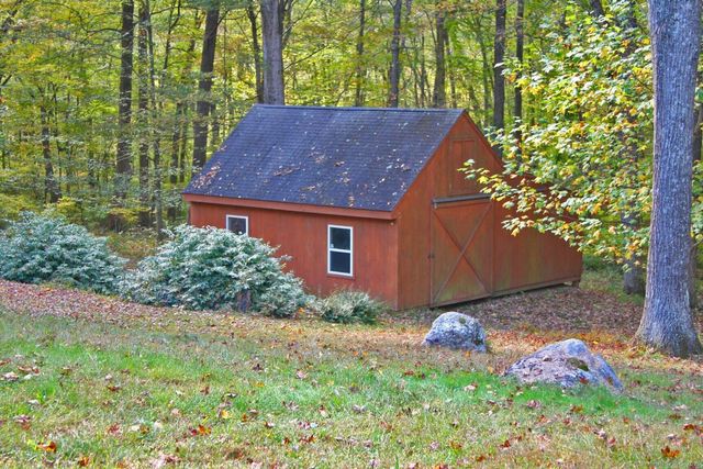 213 Waterhole Road, East Hampton, CT 06424