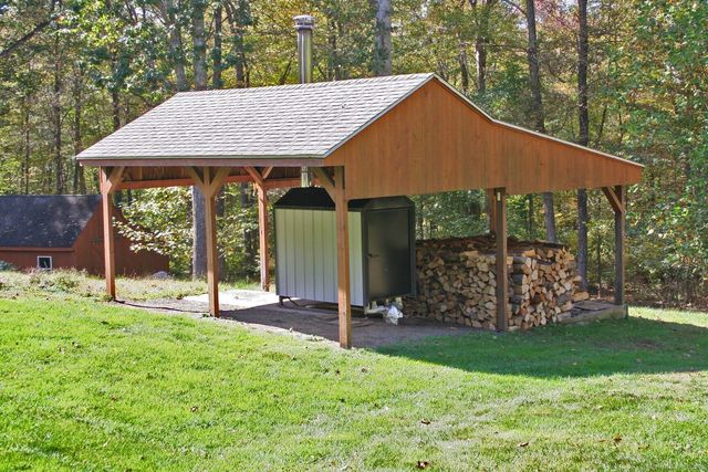 213 Waterhole Road, East Hampton, CT 06424