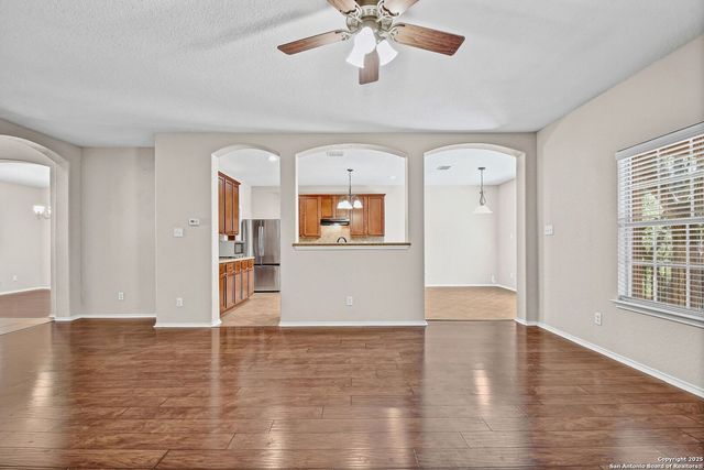 9211 Rainbow Creek, San Antonio, TX 78245